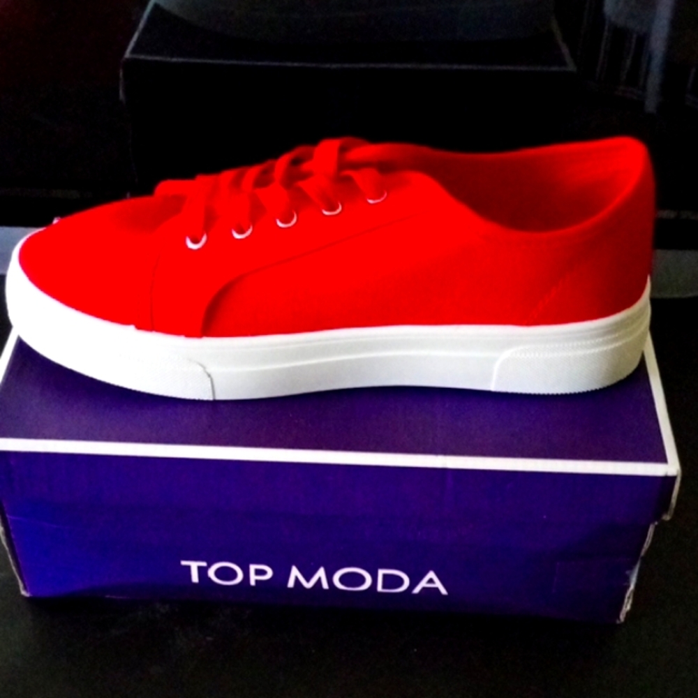 NEW Red Retro Sneakers Top Moda Women
